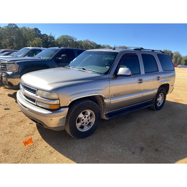 2003 CHEVROLET TAHOE SUV