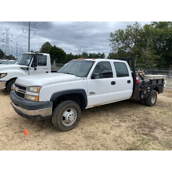 2007 CHEVROLET 3500 Flatbed Truck