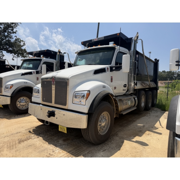 2026 KENWORTH T880S Dump Truck