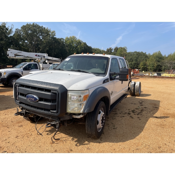 2016 FORD F550 Cab and Chassis Truck