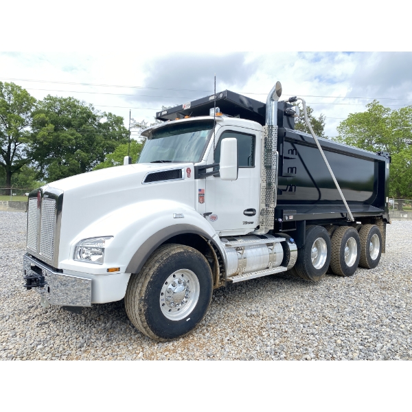 2025 KENWORTH T880 Dump Truck