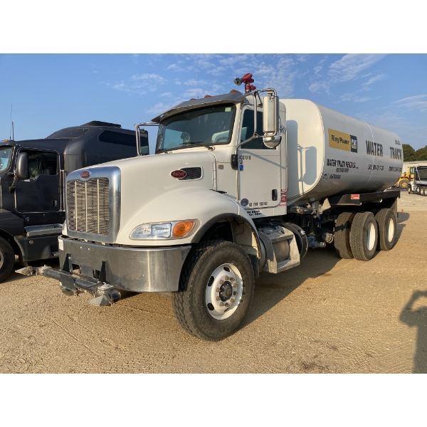 2022 PETERBILT 348 Water Truck