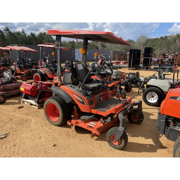KUBOTA ZD1211 ZERO TURN Lawn Mower