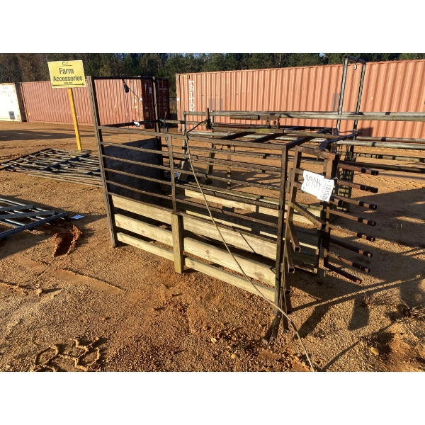 CATTLE CHUTE