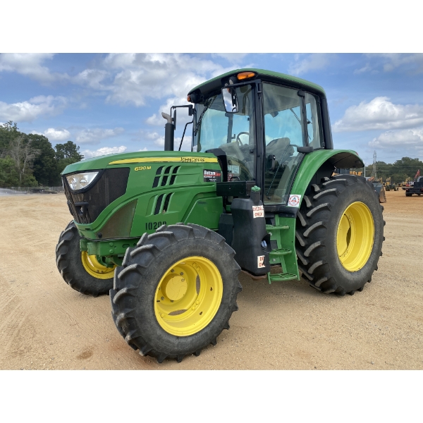 2018 JOHN DEERE 6120M Farm Tractor