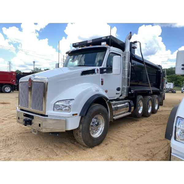2025 KENWORTH T880 Dump Truck