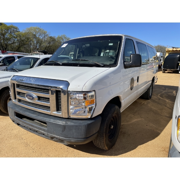 2014 FORD E350 Passenger Van