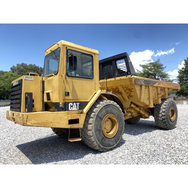 1993 CAT D25D Articulated Truck