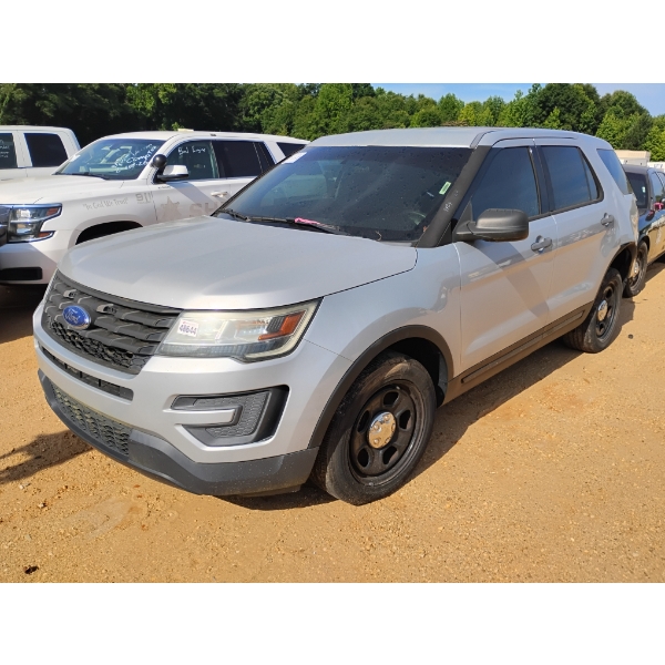 2015 FORD EXPLORER SUV