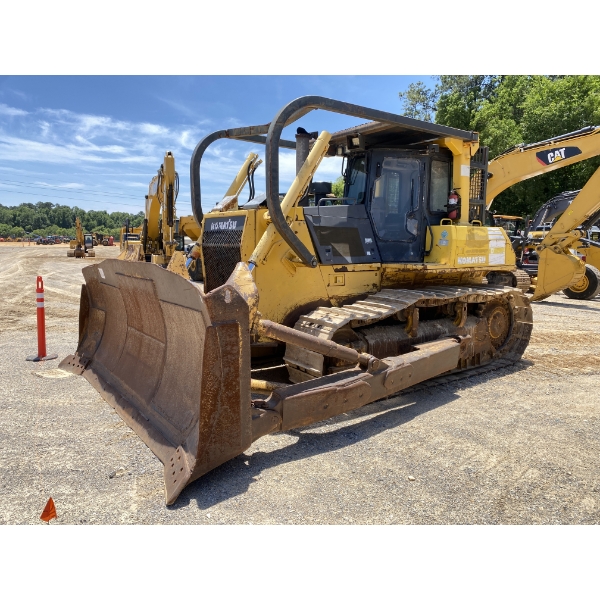 2011 KOMATSU D85EX-15E0 Dozer / Crawler Tractor
