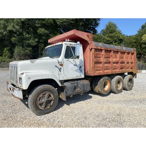 1989 INTERNATIONAL 2554 Dump Truck