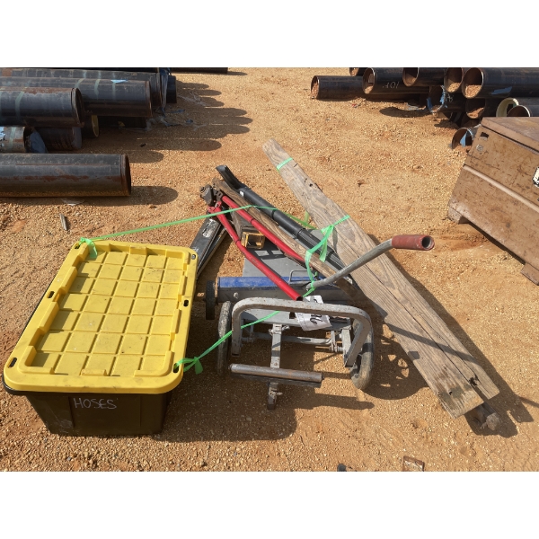 AIR HOSES, SAW HORSE