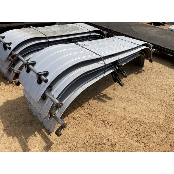 SEMI TRUCK REAR FENDERS
