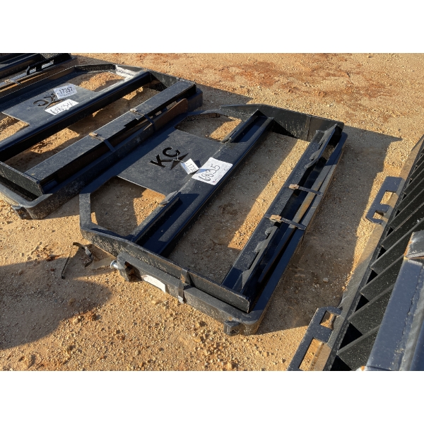 FORKLIFT FRAME ASSY, fits skid steer loader