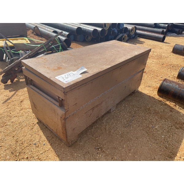 JOB SITE TOOL BOX