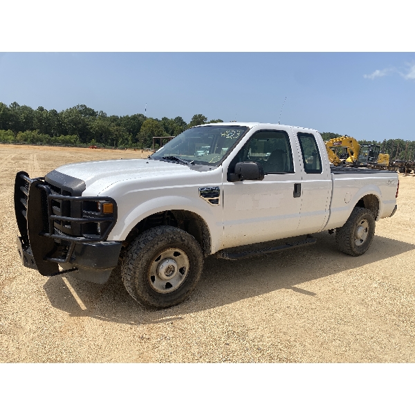 2008 FORD F250 XL Pickup Truck