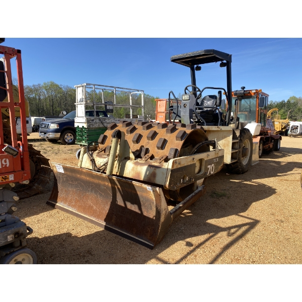 2001 INGERSOLL RAND SD70F Roller