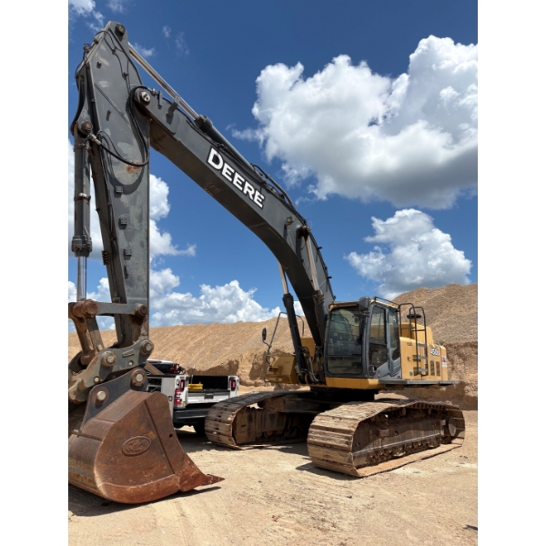 2007 JOHN DEERE 450D LC Excavator