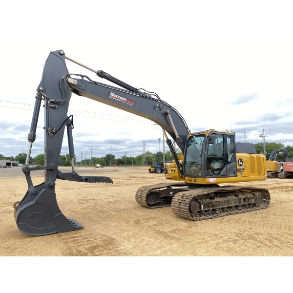 2023 JOHN DEERE 210P Excavator