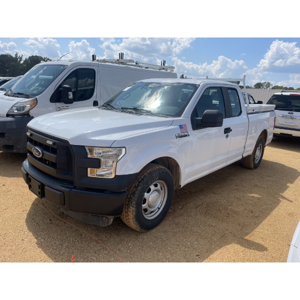 2015 FORD F150 XL Pickup Truck