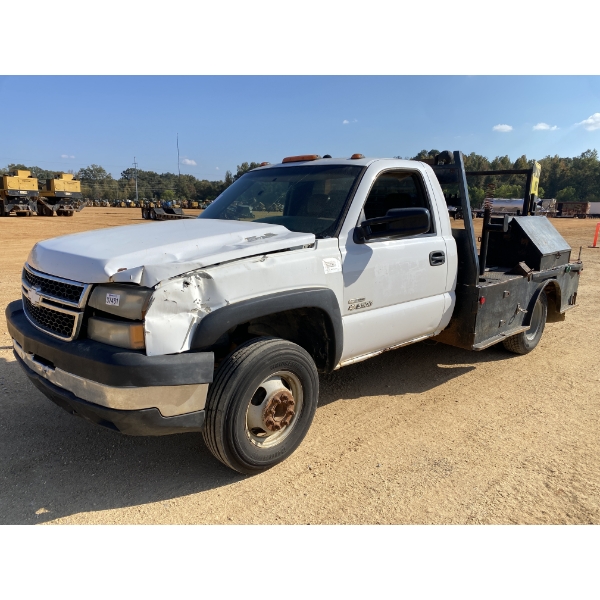 2007 GMC 3500 Service / Mechanic Truck
