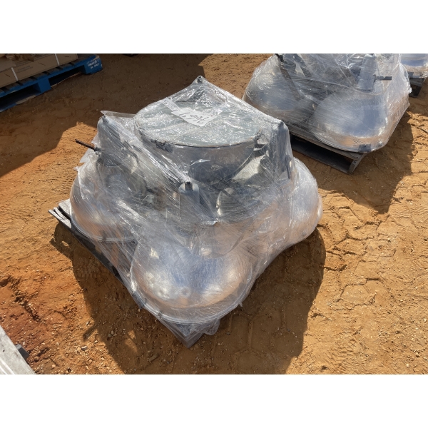 WAREHOUSE LIGHT FIXTURE