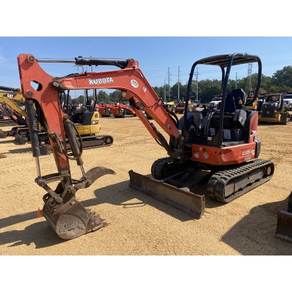 2019 KUBOTA U35-4 Excavator - Mini