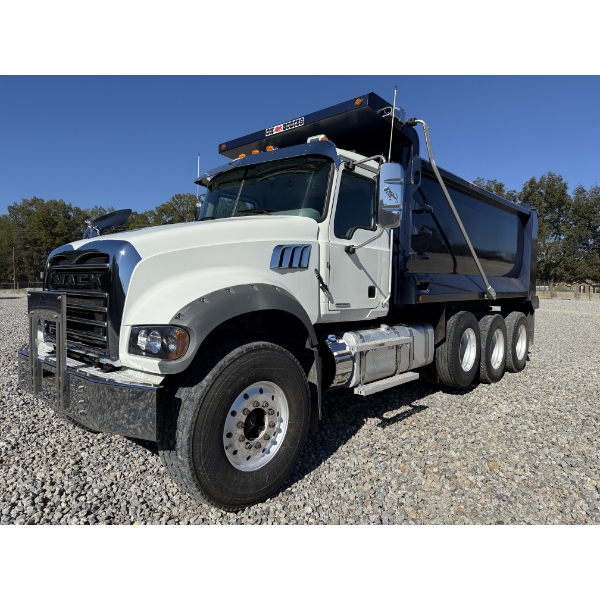 2022 MACK GR64F Dump Truck