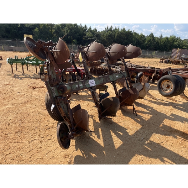 JOHN DEERE 4600 4 ROW FLIP BOTTOM Plow