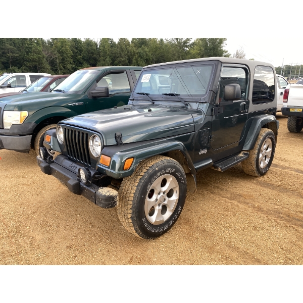 2003 JEEP WRANGLER SAHARA SUV