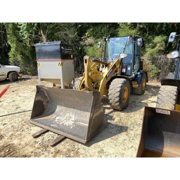 2021 CAT 906M Wheel Loader