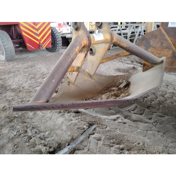 115" DRAG BUCKET