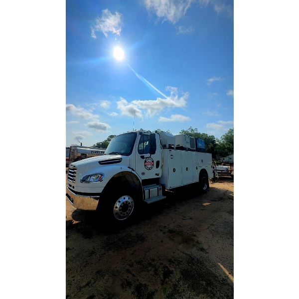 2025 FREIGHTLINER M2 106 Service / Mechanic Truck