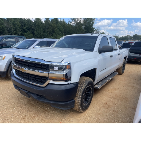 2018 CHEVROLET SILVERADO Z71 Pickup Truck