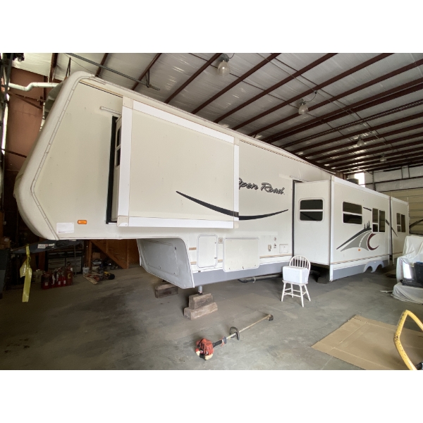 2004 PILGRAM OPEN ROAD 396 RDDS Travel Trailer
