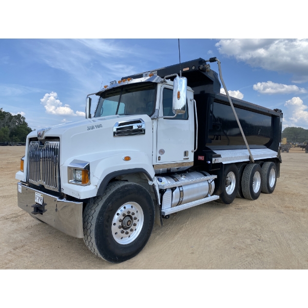 2021 WESTERN STAR 4700 SF Dump Truck