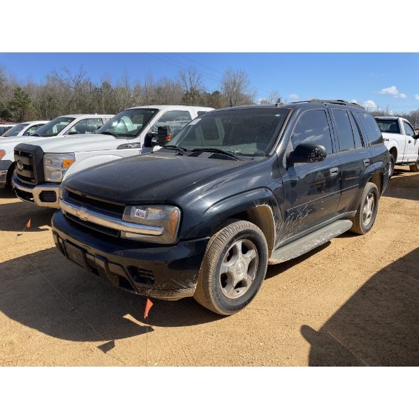 2008 CHEVROLET TRAILBLAZER SUV