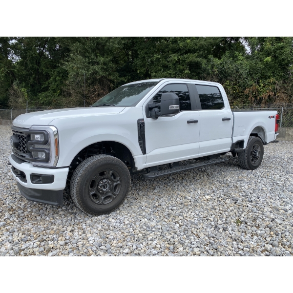 2024 FORD F250 STX Pickup Truck
