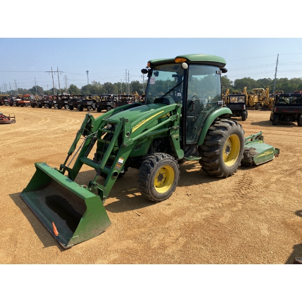 2011 JOHN DEERE 4720 Farm Tractor