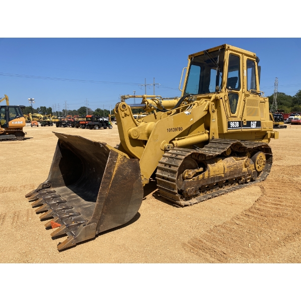 1998 CAT 963B LGP Crawler Loader