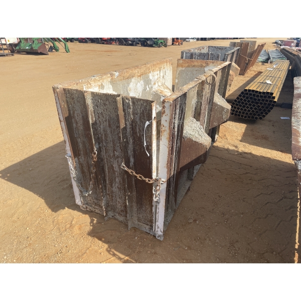 CONCRETE BLOCK MOLD