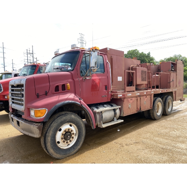 2005 STERLING  Fuel / Lube Truck