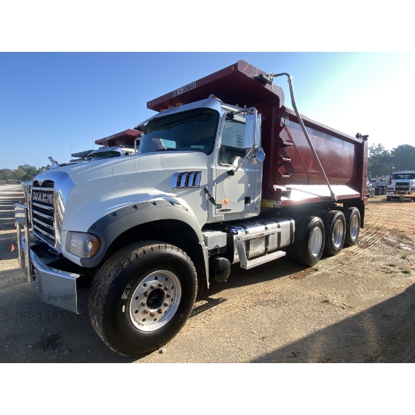 2023 MACK GR64F Dump Truck