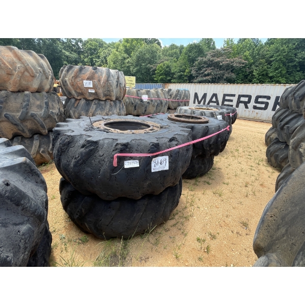 LOG SKIDDER TIRES & RIMS (4EA)