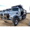 Image 1 : 2024 MACK GR64F Dump Truck
