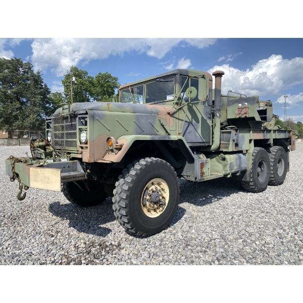 1991 AM GENERAL M936A2 WRECKER Military Truck