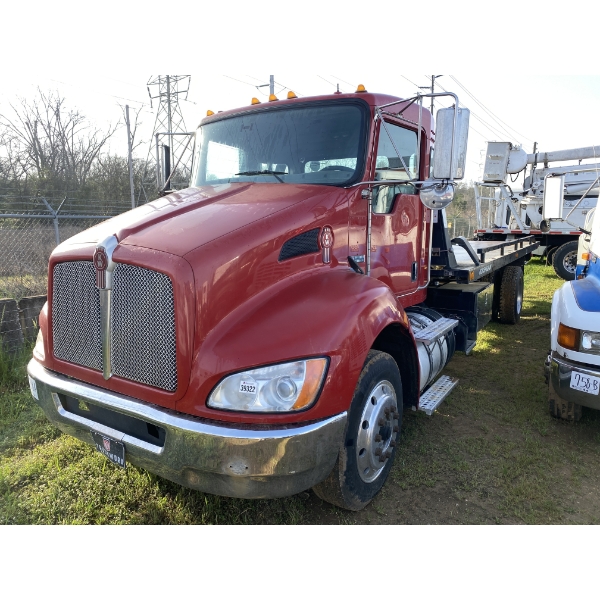 2014 KENWORTH T370 Rollback Truck