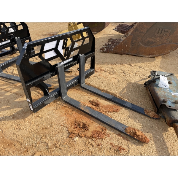 BLUE DIAMOND FORK FRAME ASSY 314077-16 Loader Attachments