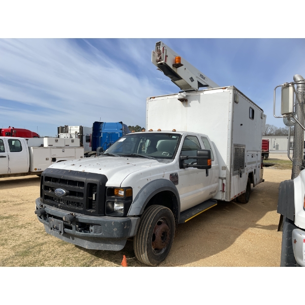2010 FORD F550 XL SPLICING TRUCK
