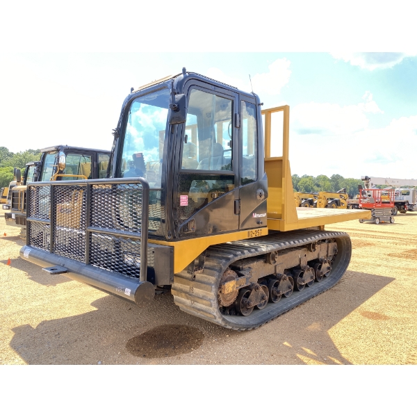 2015 MOROOKA MST2200VD Crawler Carrier / Dumper